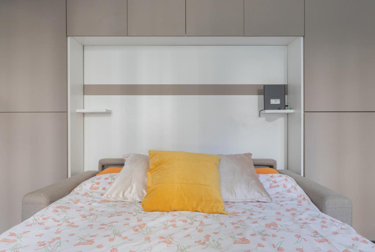 شقة 20Mins From Duomo - Renovated Apt Near City Center ميلان المظهر الخارجي الصورة